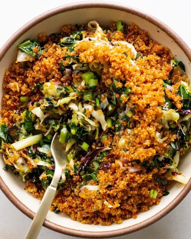 Crispy Kale and Quinoa Salad