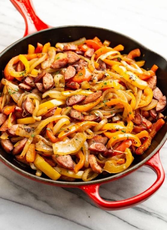 Crispy Pan-Seared Kielbasa with Peppers