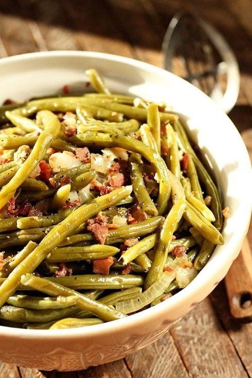 Crock Pot Southern-Style Green Beans with Bacon