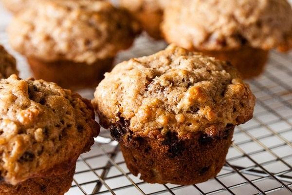 Date and Oat Breakfast Muffins