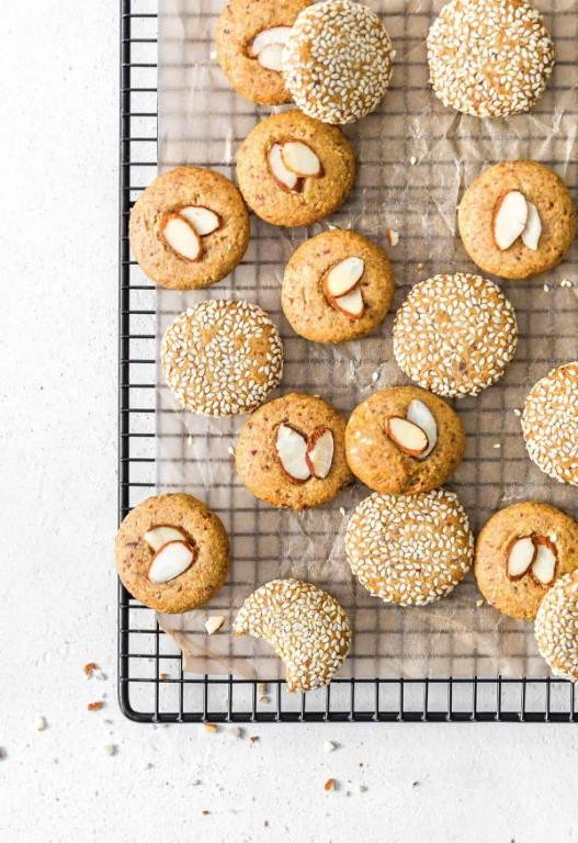 Date and Spice Fat-Free Cookies