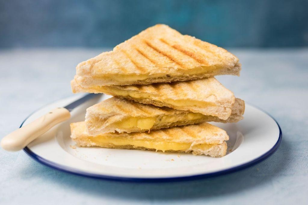Easy Cheese Toasties