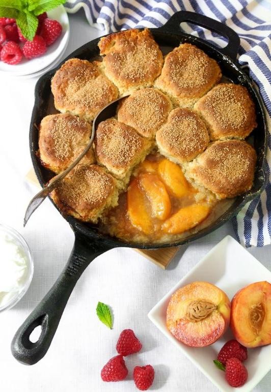 Easy Peach Cobbler with Biscuit Topping