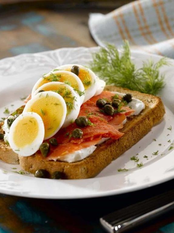 Egg and Smoked Salmon Toast