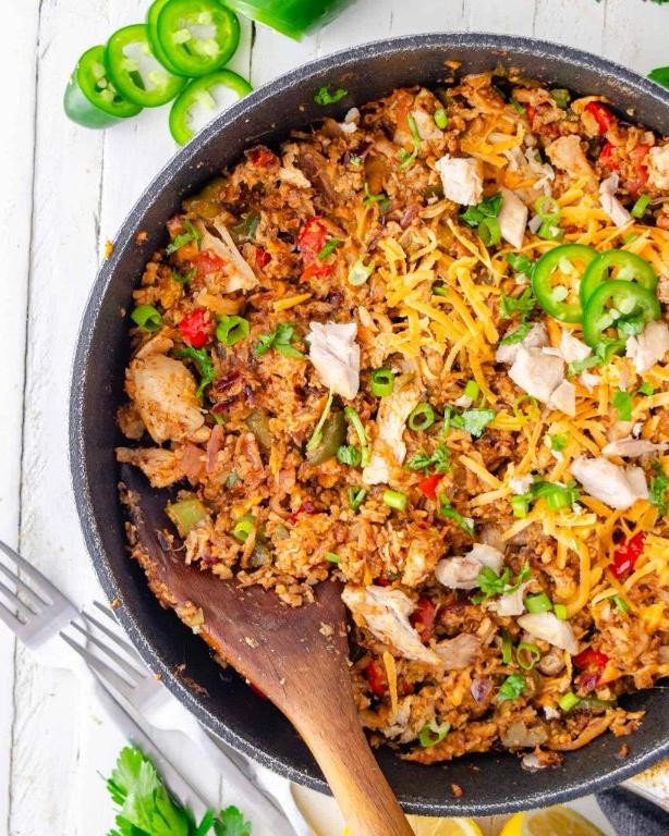 Fiesta Cauliflower Rice and Chicken