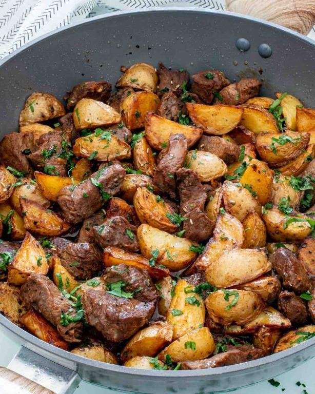 Garlic Butter Steak and Potatoes