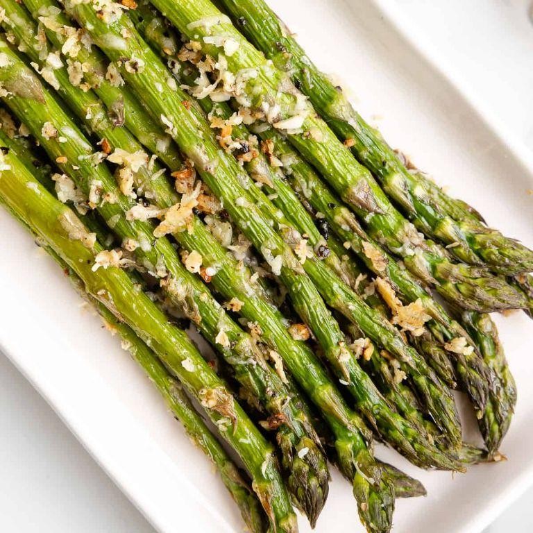 Garlic Parmesan Roasted Asparagus