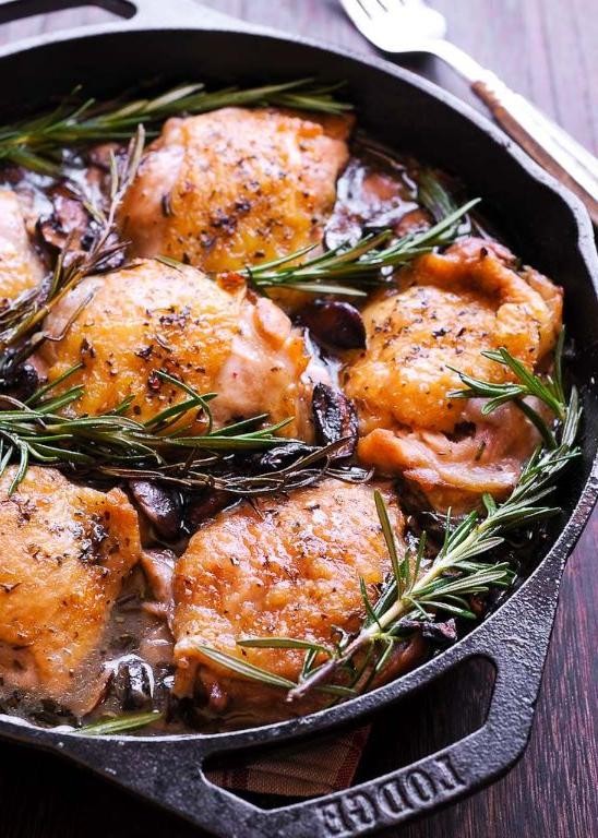 Garlic Rosemary Roasted Chicken Thighs