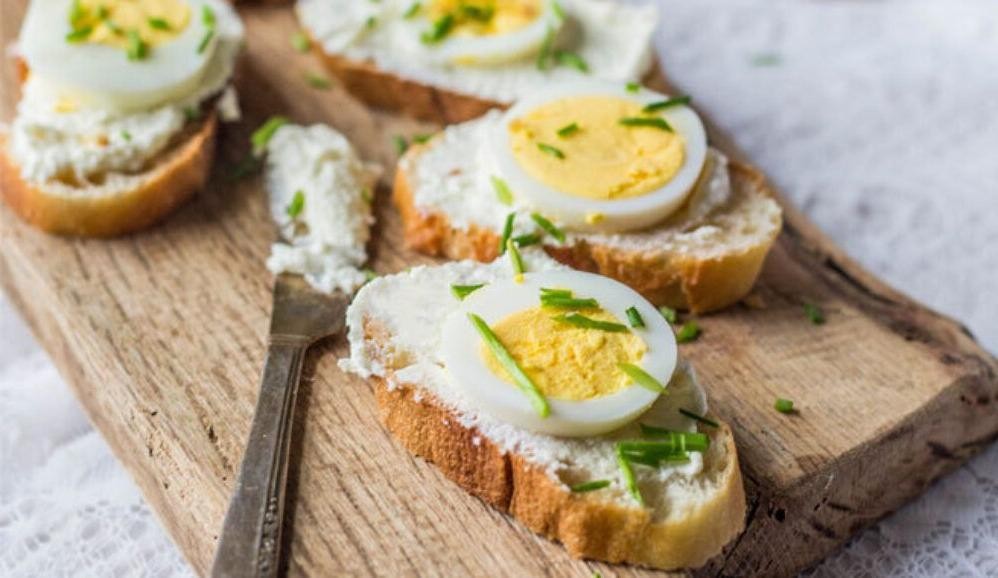 Garlic and Chive Boiled Egg Crostini