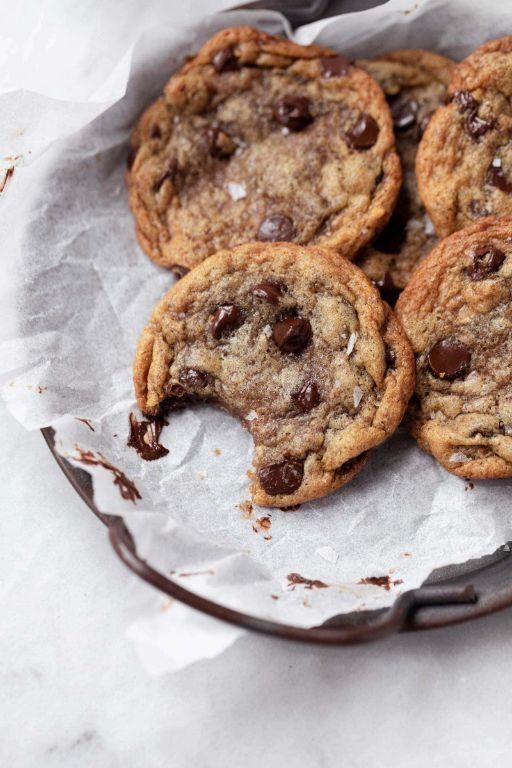 Gooey Chocolate Banana Cookies