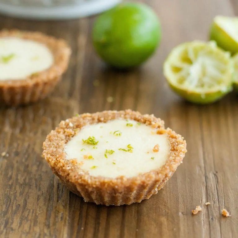 Graham Wafer Crumb Key Lime Tarts
