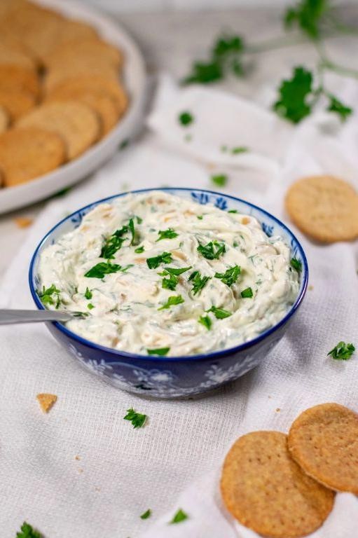 Herbed Sour Cream and Onion Dip