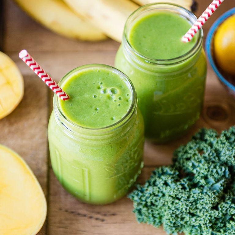 Kale and Lemon Smoothie
