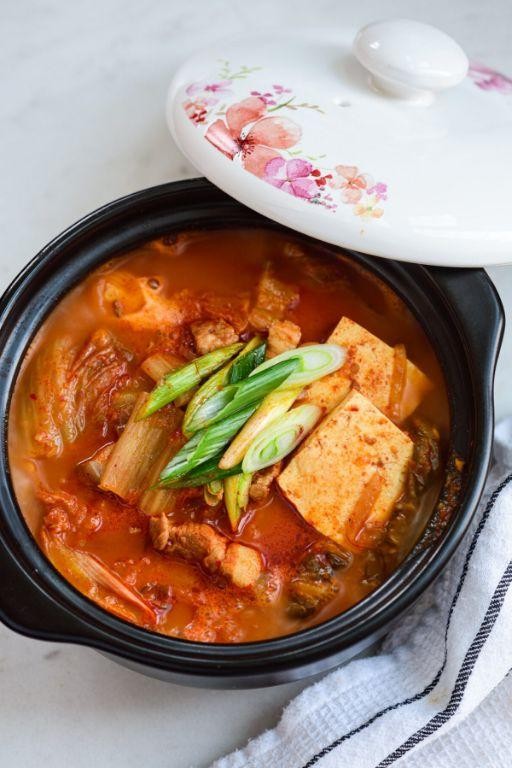 Korean Kimchi Jjigae
