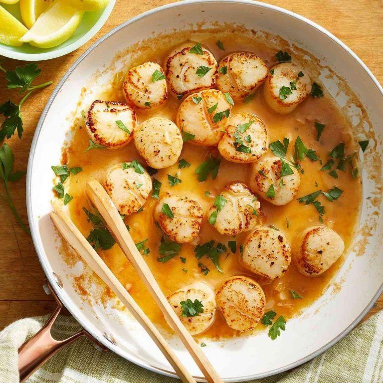 Lemon Garlic Butter Scallops