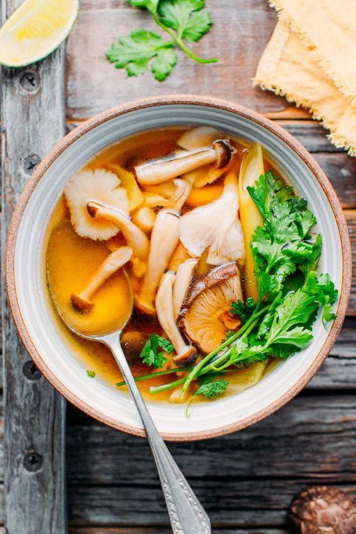 Lemongrass and Mushroom Clear Soup