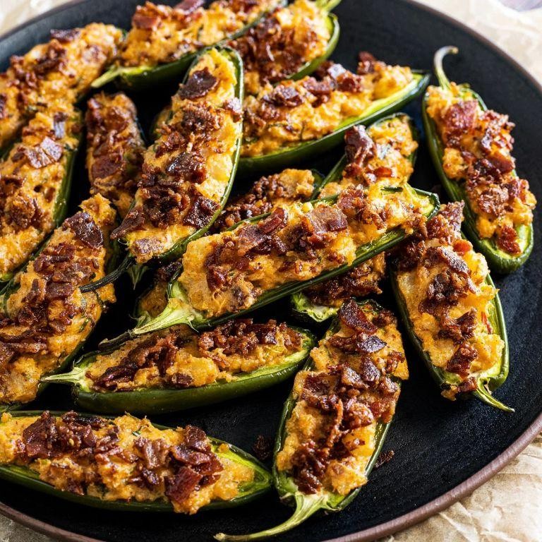 Loaded Jalapeño Poppers