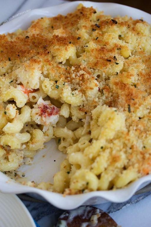 Lobster and Shrimp Mac and Cheese Casserole