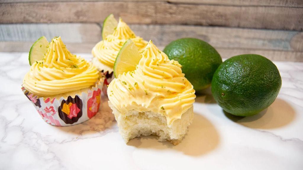 Mango Chili Cupcakes with Lime Cream Cheese Frosting