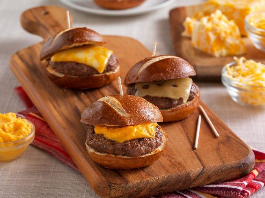 Mini Beef and Cheese Sliders