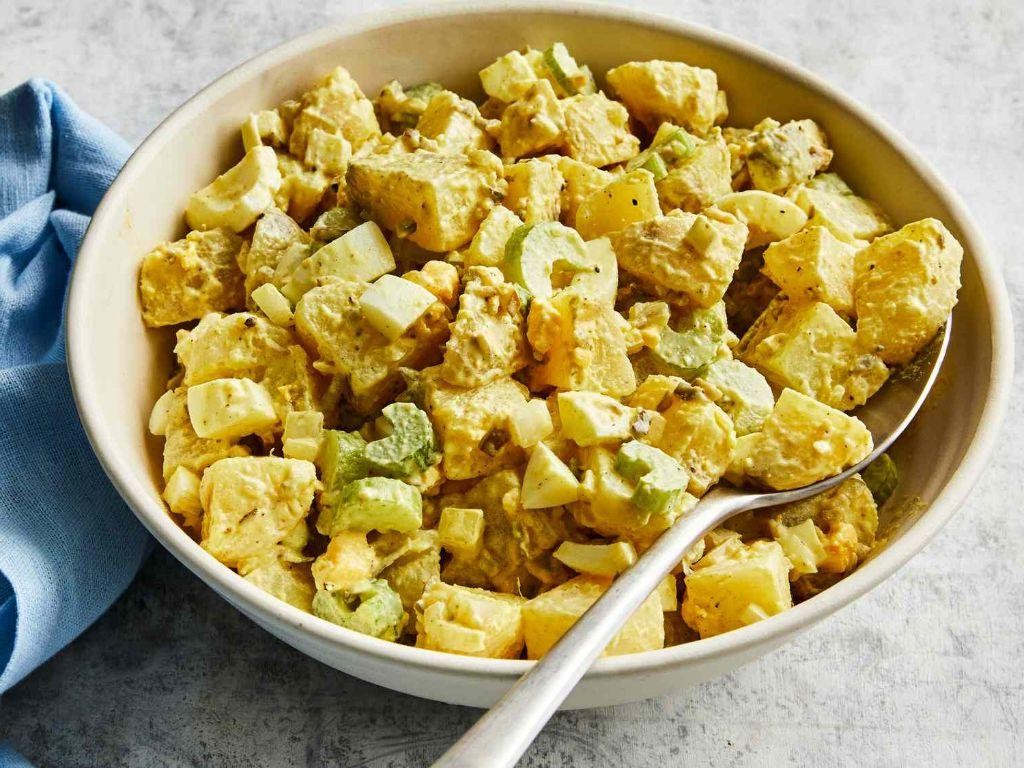 Old-Fashioned Potato Salad with Dill