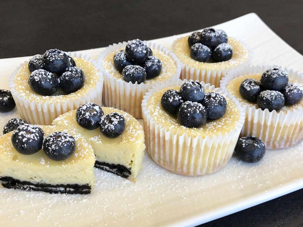 Oreo Crust Mini Cheesecakes