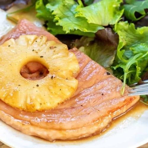 Pan-Seared Ham Steak with Pineapple and Jalapeño