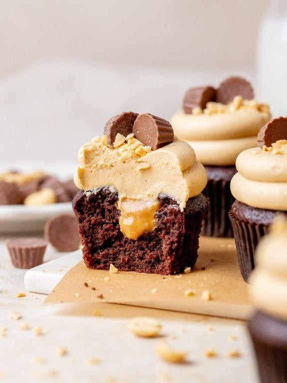 Peanut Butter Cup Cupcakes
