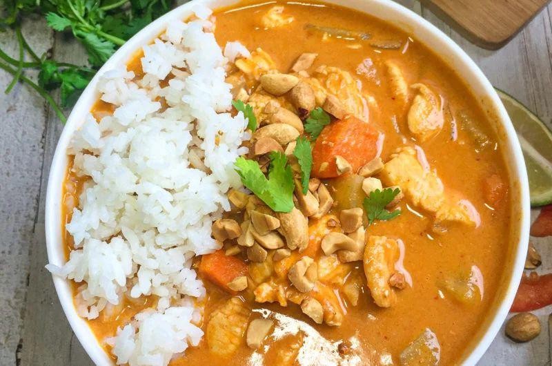 Peanut and Coconut Curry Chicken