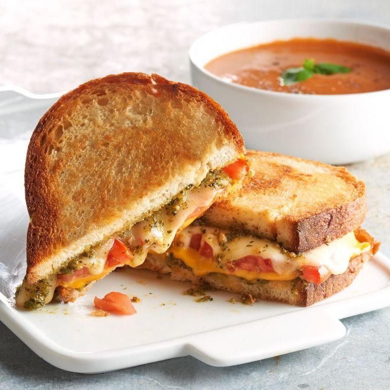 Pesto Grilled Cheese Sandwich