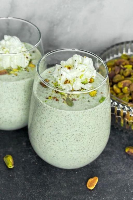 Pistachio Pudding Breakfast Smoothie