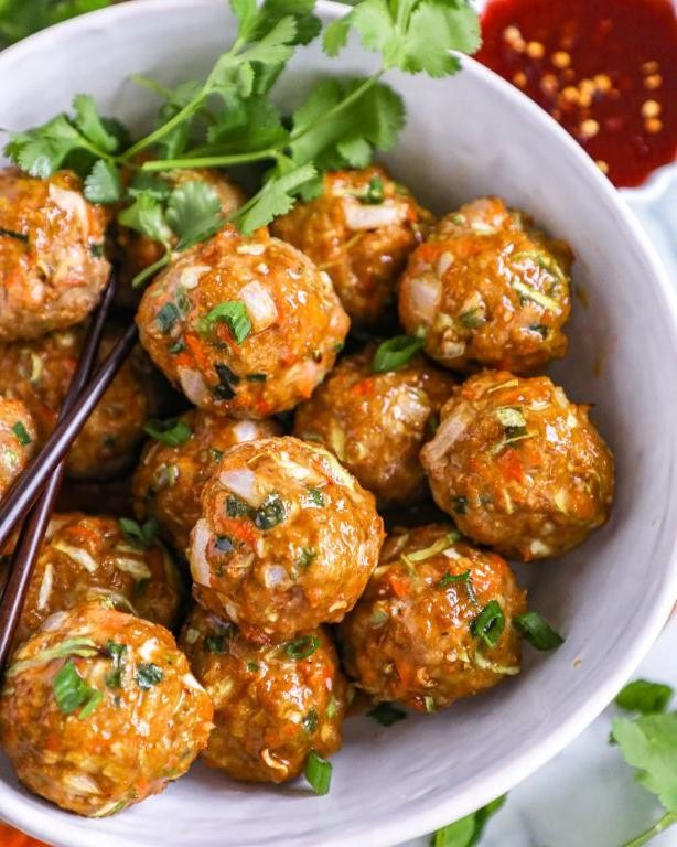 Pork Egg Rolls with Sriracha Honey Drizzle