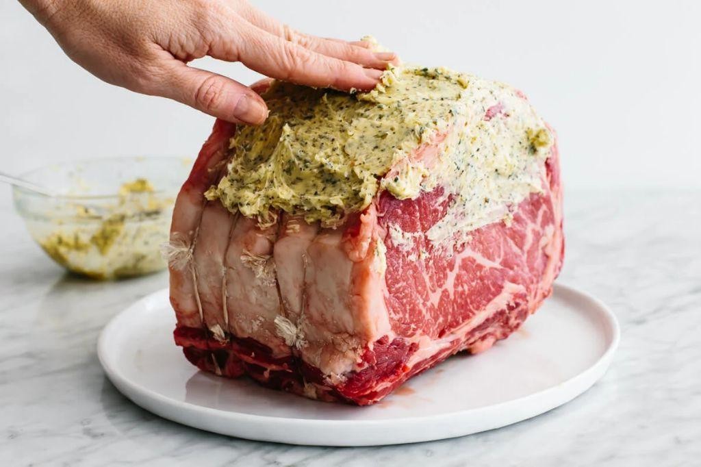 Prime Rib with Garlic Herb Butter