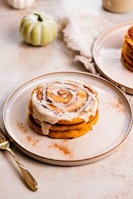 Pumpkin Spice Pancakes with Cinnamon Glaze