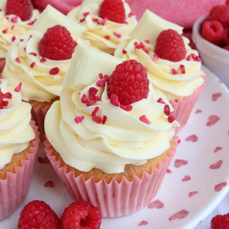 Raspberry and White Chocolate Cupcakes