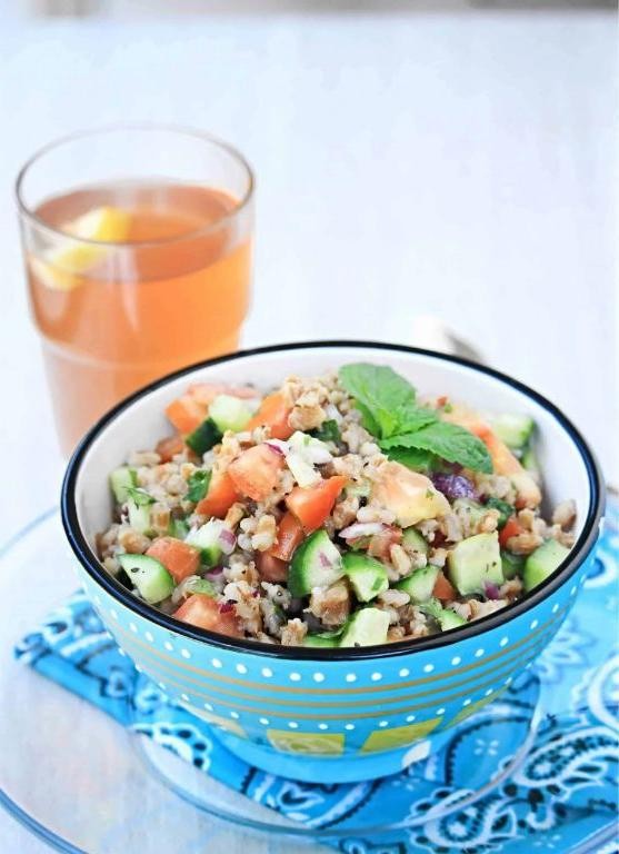 Refreshing Cucumber Barley Salad