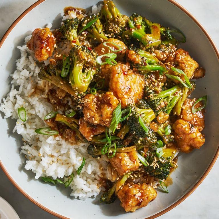 Sesame Tofu and Broccoli Stir-Fry