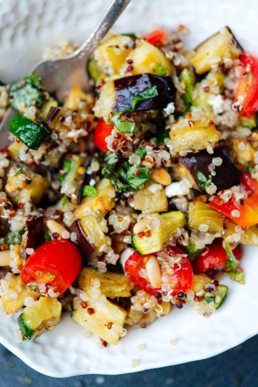 Simple Quinoa Salad with Grilled Vegetables