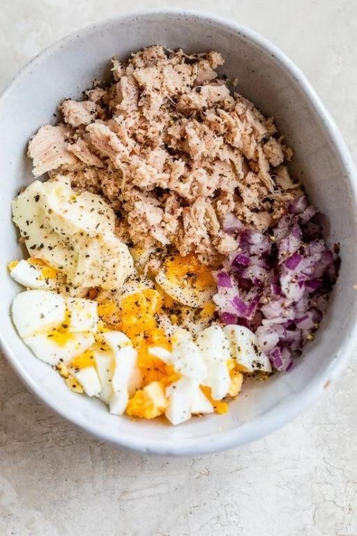 Simple Tuna and Egg Salad