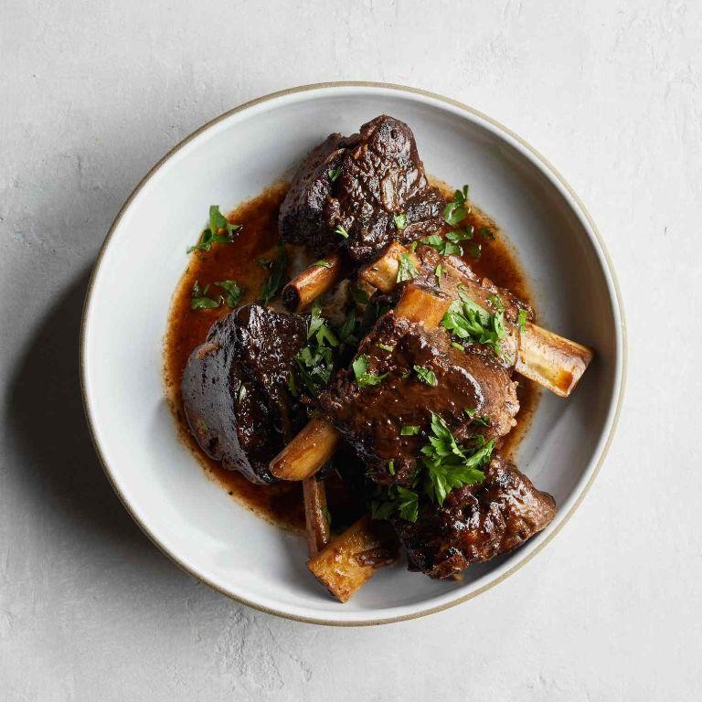 Slow Cooker Balsamic Braised Short Ribs
