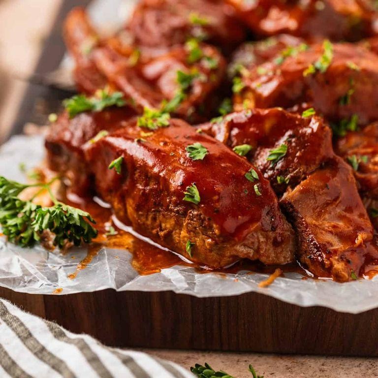 Slow Cooker Pulled Boneless Country Style Pork Ribs