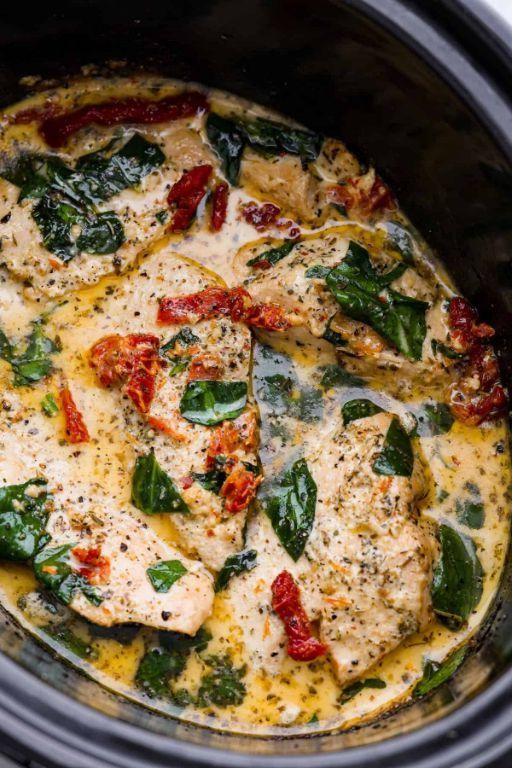 Slow Cooker Tuscan Chicken and Spinach