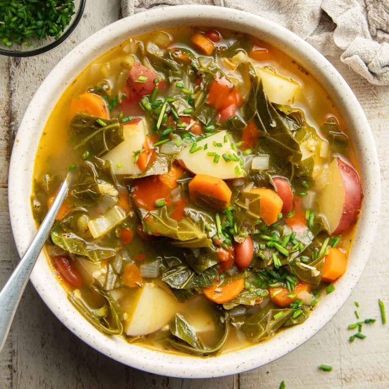 Smoky Collard Greens and Cauliflower Soup