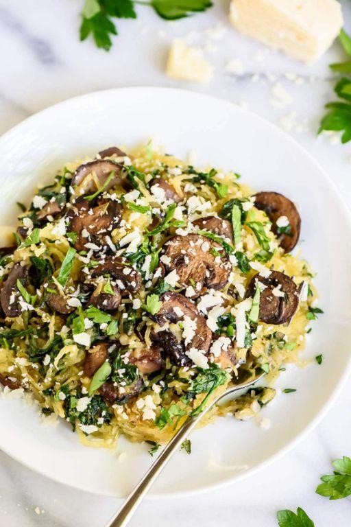 Spaghetti Squash with Garlic and Herb Mushrooms