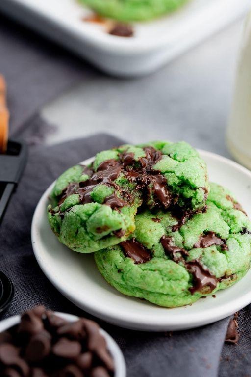 Spearmint Chocolate Chip Cookies
