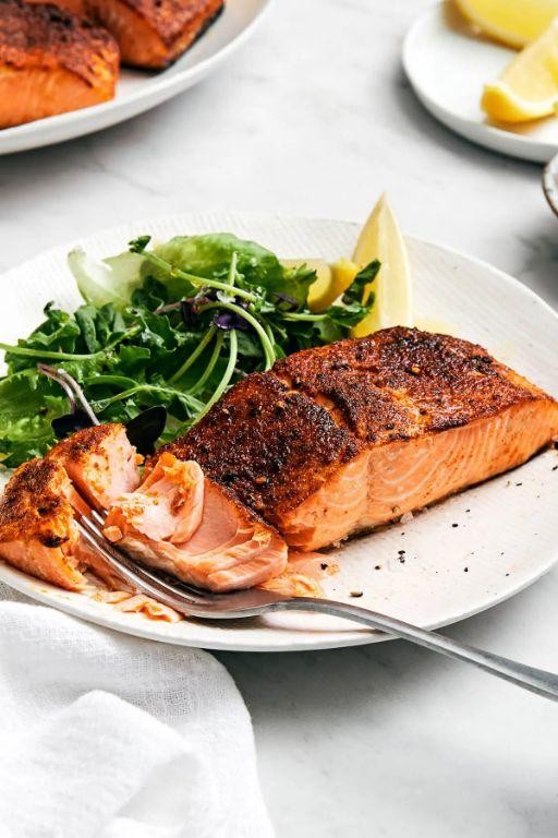 Speedy Air Fryer Salmon Fillets