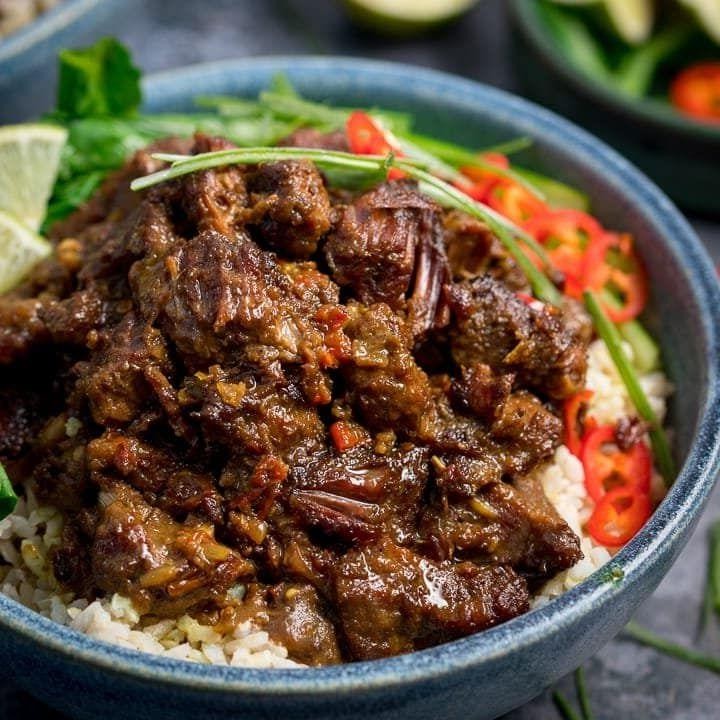 Spicy Beef Rendang with Red Chili
