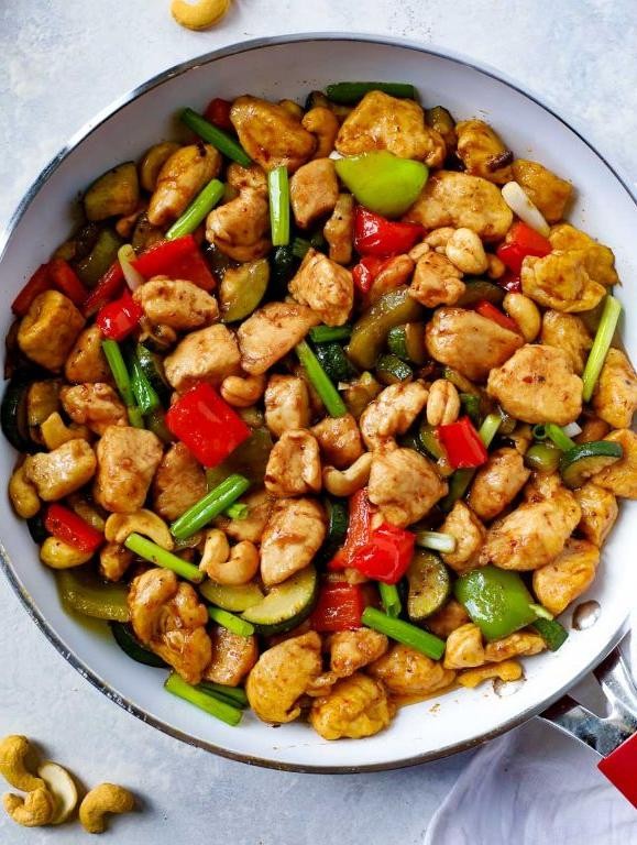Spicy Cashew Sauce Chicken Stir Fry
