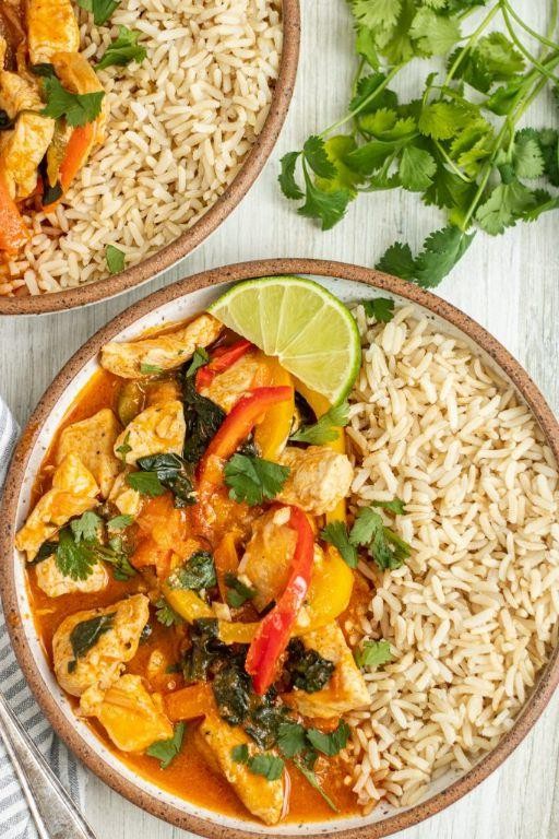 Spicy Coconut Curry Chicken with Lemongrass