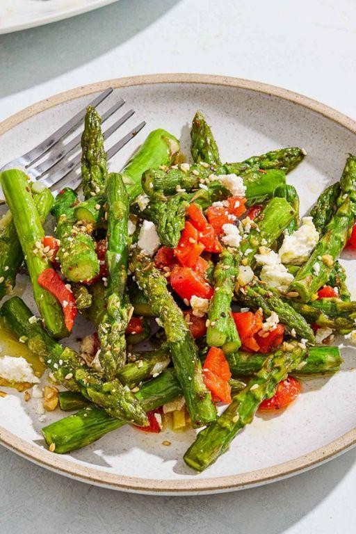 Spicy Sauteed Asparagus with Red Pepper Flakes